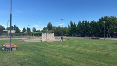 Cipolletti suma un nuevo parque y avanza con la remodelación de espacios verdes en dos barrios