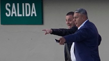 Escándalo en AFA: investigan al entorno de Toviggino por una red sospechosa de pases de jugadores