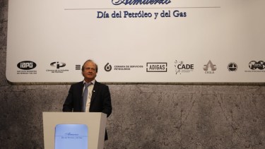 González de Nación: De la intervención al desarrollo, la nueva agenda para el petróleo argentino