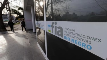 Empleada judicial despedida pagó millonario resarcimiento por tener otros dos trabajos y cientos de días de licencia