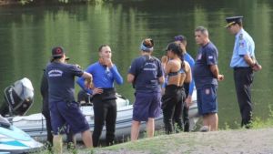 Tres días sin rastros del adolescente desaparecido en el río Neuquén: suman perros de búsqueda al rastrillaje
