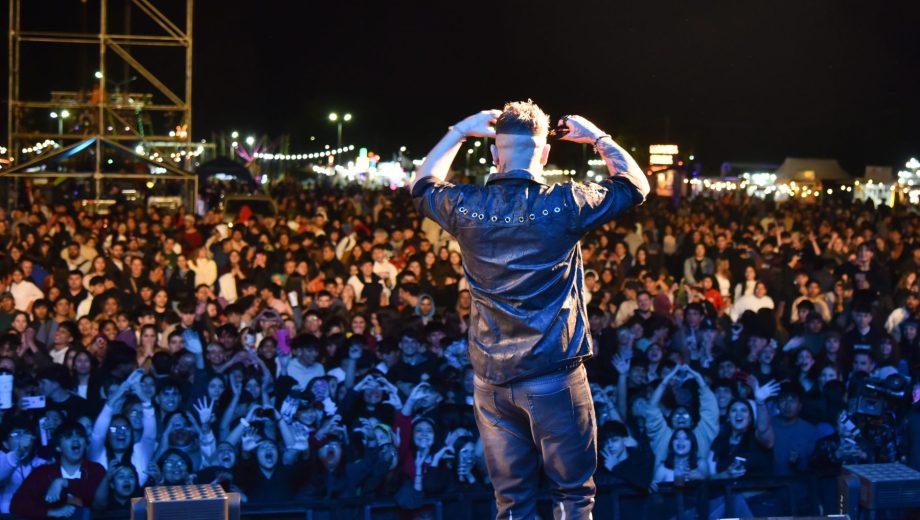 Fiesta Nacional del Folklore y la Familia. Foto: gentileza Municipio Choele Choel