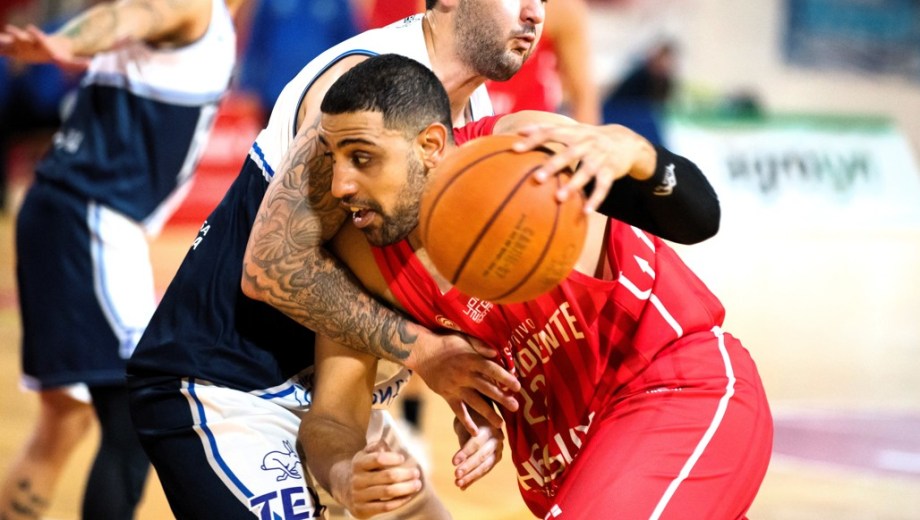 El ala pívot Merchant se suma a Deportivo Viedma para la temporada 2025-26. 