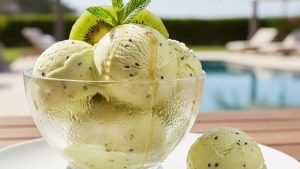 Cómo hacer helado natural de kiwi: receta saludable, fresca y de pocos minutos para los días de calor
