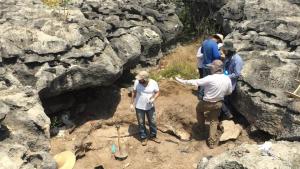 Un investigador argentino participó de un estudio sobre aves fósiles encontradas en grietas de Brasil