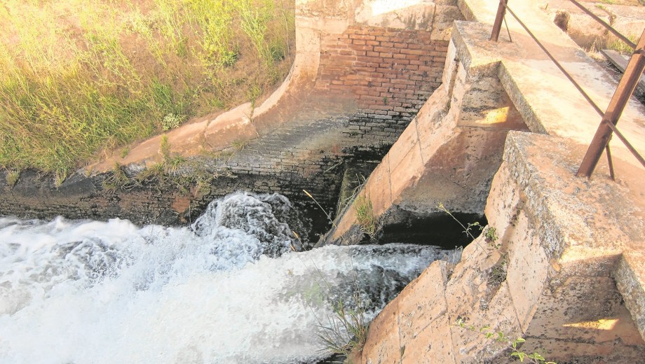 El gobierno quiere darle valor a las microcentrales de producción de energía