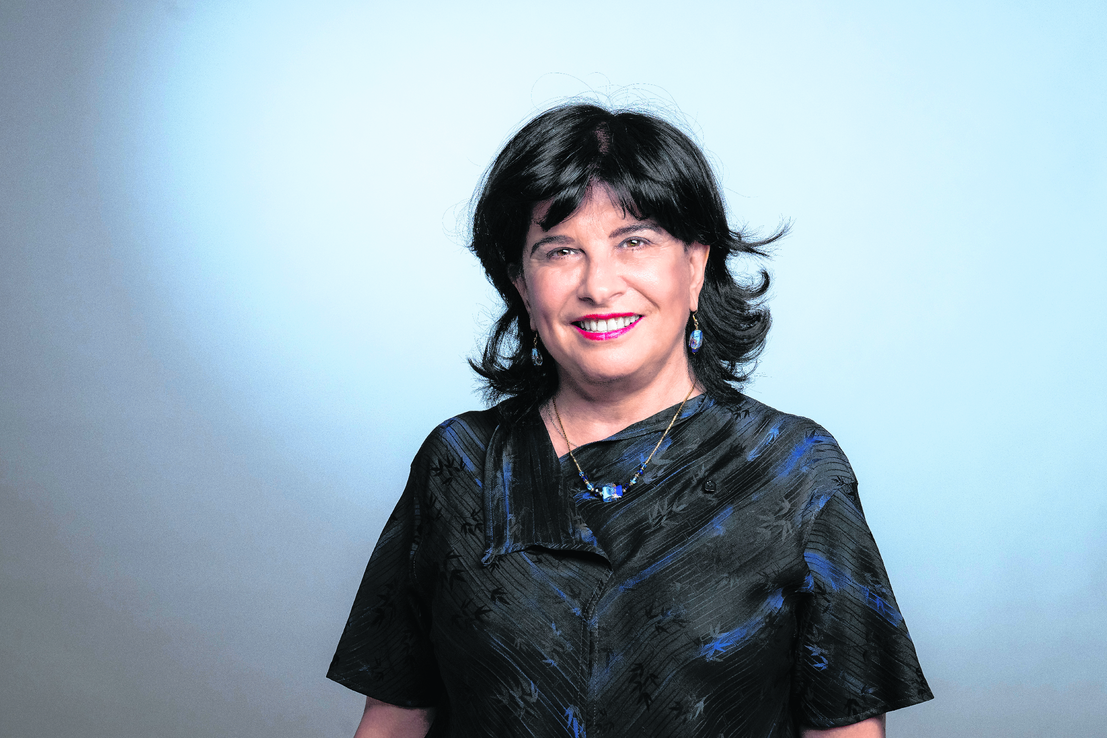 Detrás de escena, navegando el torbellino: el estrés de fin de año y su impacto hormonal