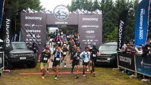 El Cruce Saucony: el peruano Huamán y la española Tarasova lideran la general del Grupo 1