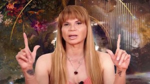 El Horóscopo de Mhoni Vidente para el último fin de semana 2025: predicciones signo por signo 