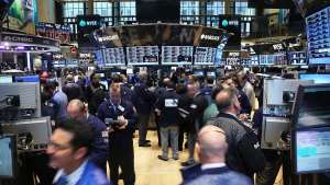 El Merval opera con leve suba y el Riesgo País se mantiene estable: los ADRs cotizan con mayoría de alzas en Wall Street 