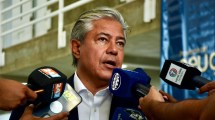 Imagen de El aguinaldo de Neuquén demandó $145.000 millones al gobierno de Rolando Figueroa