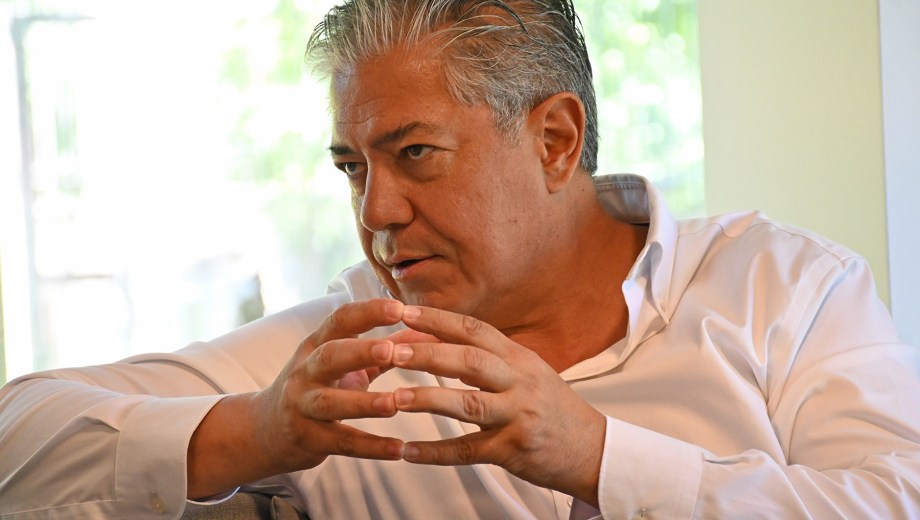 El gobernador Rolando Figueroa dijo que Neuquén dejó de pedir adelanto de regalías a las petroleras para pagar sueldos (Florencia Salto)