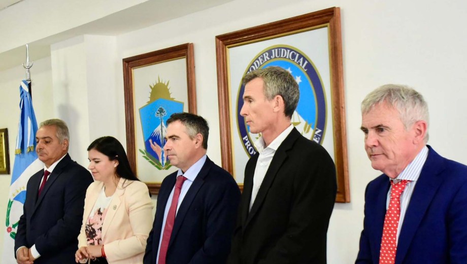 Mazieres, presidente del TSJ, junto a los vocales Busamia, Elosu Larumbe y Moya, y la defensora general Vanina Merlo. (Archivo/Matías Subat)
