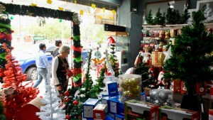 Navidad con «brotecito verde»: subieron las ventas luego de seis meses de caída, ¿qué impulsó el repunte? 
