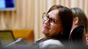 Zulma Reina cerró una paritaria con dos bonos para los trabajadores de la Legislatura: cómo es el acuerdo