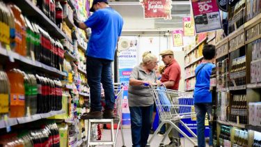 Febrero 2026 llega con aumentos: luz, gas, agua, colectivos, alquileres y mucho más