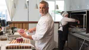 Estado de salud de Christian Petersen: comunicado oficial y pronóstico crítico