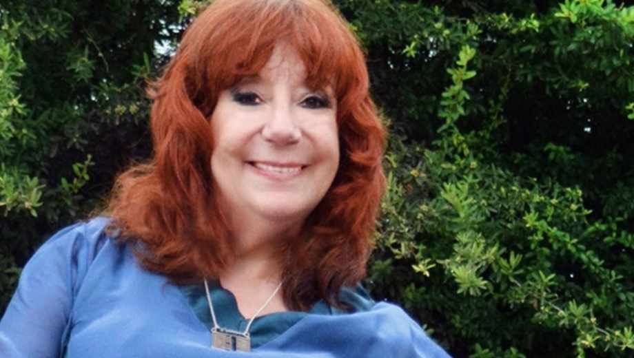 Ludovica Squirru: predicciones.-