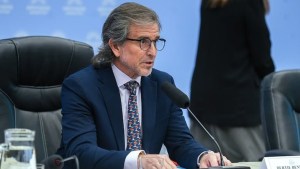 El oficialismo logró dictaminar el Presupuesto 2026 y buscará aprobarlo este miércoles en Diputados