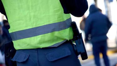 Robaron en un banco de Cutral Co: amenazaron a una empleada, se llevaron $1,5 millones y fueron imputados