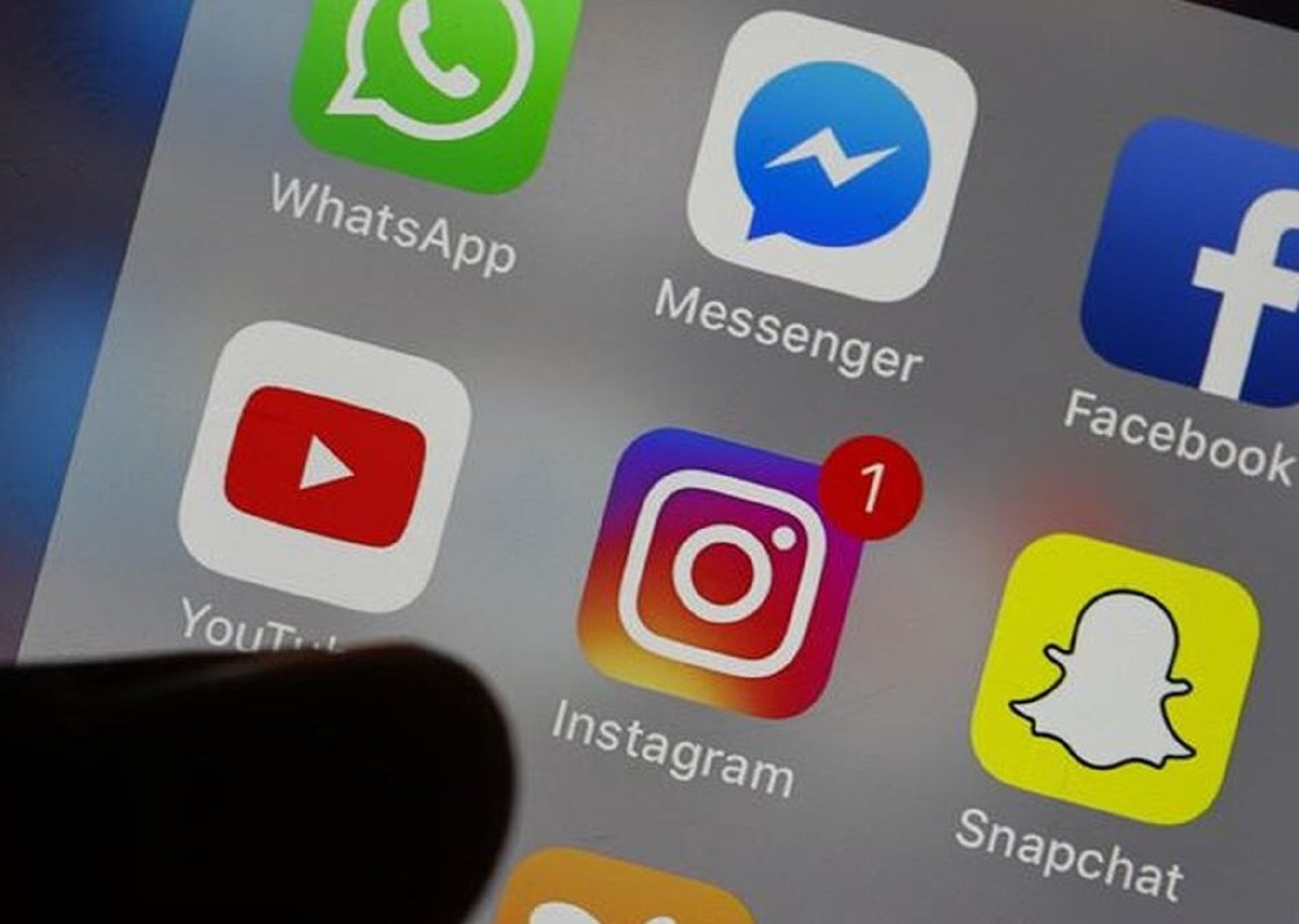 Australia prohíbe las redes a menores de 16 años: la historia que impulsó una ley única en el mundo