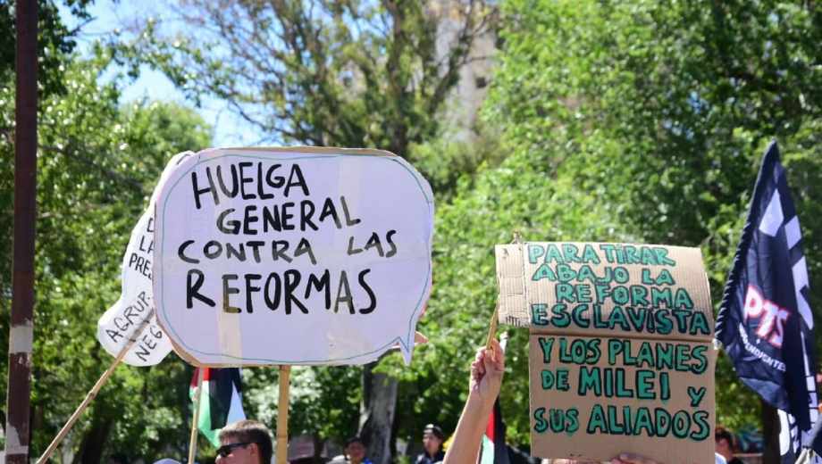 Protesta contra la reforma laboral en Neuquén. Foto: Cecilia Maletti