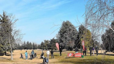 El torneo Clausura convoca en el Golf Club General Roca: hay más de 100 anotados