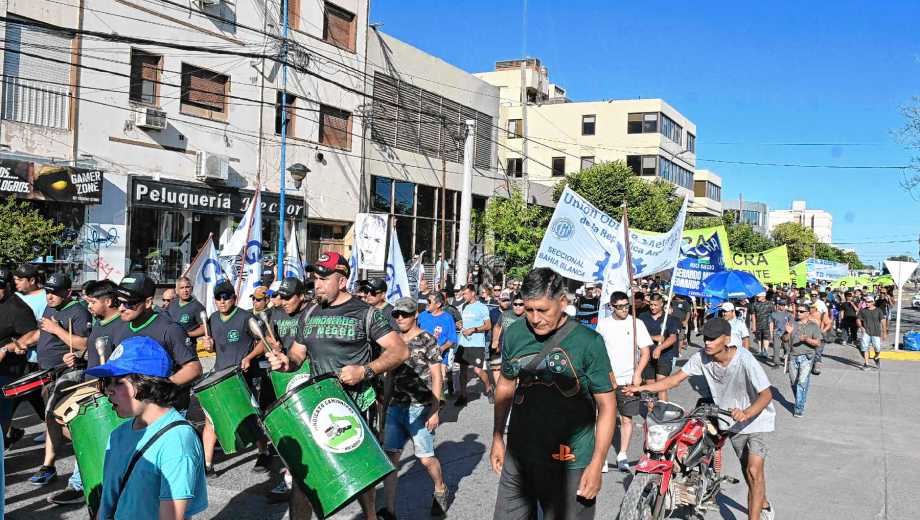 Marcha de la CGT contra la reforma laboral. Foto: Andrés Maripe.