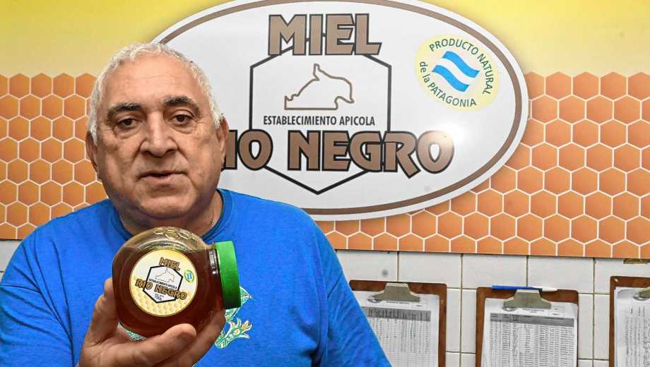 Carlos Levín, Miel Río Negro.