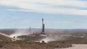 «Una gran noticia para Vaca Muerta»: el presidente de YPF celebró el desembarco del «Rey del fracking»