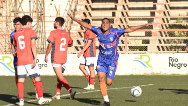 Deportivo Roca y San Patricio del Chañar clasificaron a la tercera fase del Regional Amateur