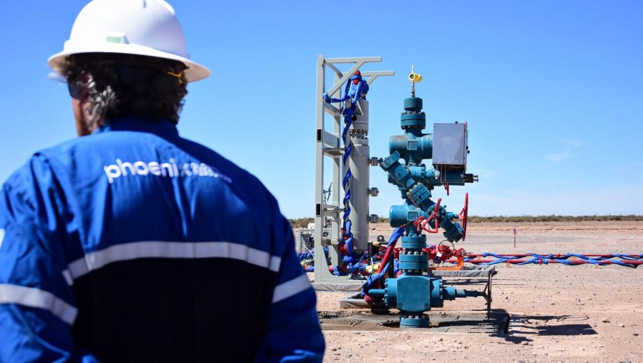 Phoenix Global Resources es la empresa que realizó los 7 pozos hacia Vcaa Muerta en Río Negro, que ya cambiaron la producción de petróleo de la provincia. (Foto: Cecilia Maletti)