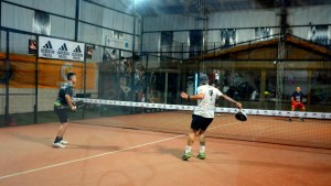 San Martín recibe la Copa Pádel de los Andes con el duelo entre Neuquén y Córdoba