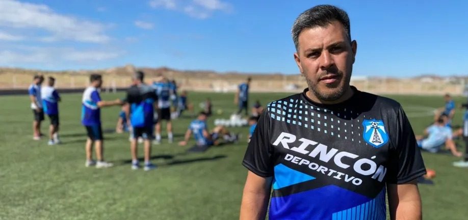 Con la continuidad de Pablo Castro confirmada en noviembre, el León neuquino anunció sus dos primeros refuerzos.