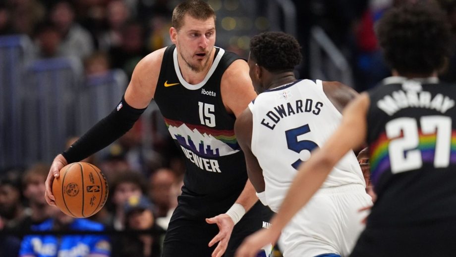 Jokic logró un espectacular triple-doble frente a los Timberwolves. (Foto: AP).