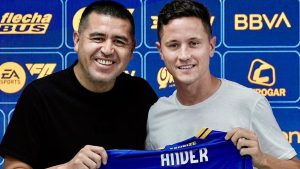 Ander Herrera decidió seguir en Boca: ya acordó un nuevo contrato con Riquelme