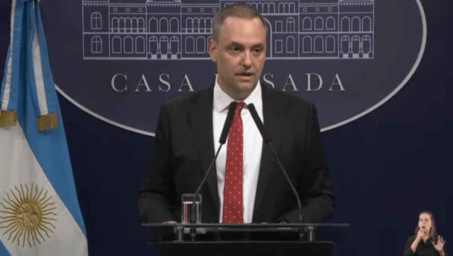 Manuel Adorni, jefe de Gabinete. Foto: Captura video. 