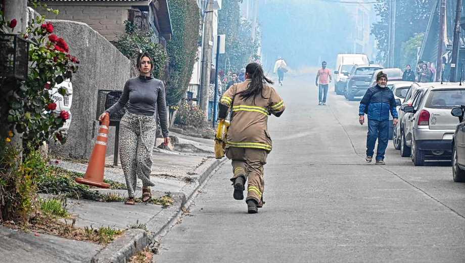 Incendio en Bariloche. Fotos: Alfredo Leiva 