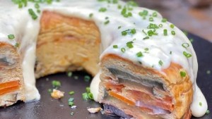 Prepará este suave budín de berenjenas que se desarma en la boca