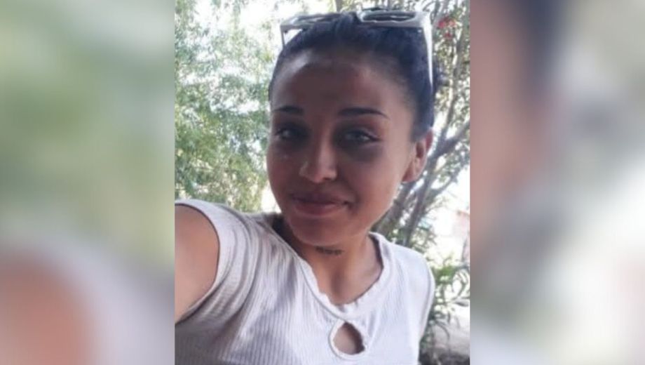 Buscan a una joven de 19 años en Roca