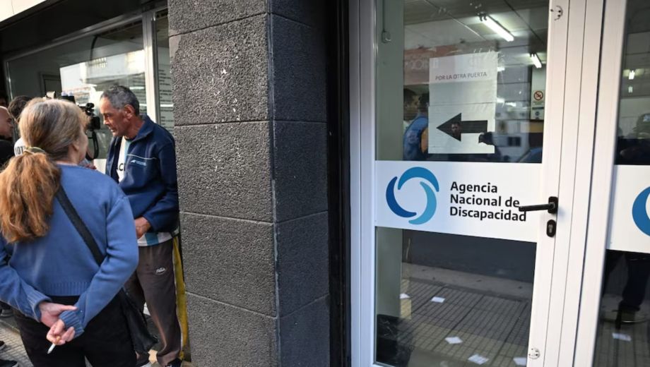El Gobierno asegura que detectaron 180 mil certificados de discapacidad activos de personas fallecidas
