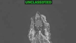 Tres ataques militares de Estados Unidos contra embarcaciones «de organizaciones terroristas» en el Pacífico dejó 8 muertos