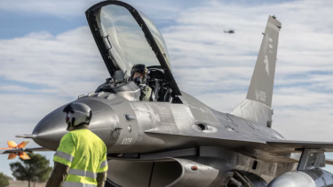 De Río Cuarto a la Casa Rosada y la Avenida 9 de Julio: cómo será el vuelo rasante de los F-16 y los horarios para poder verlos