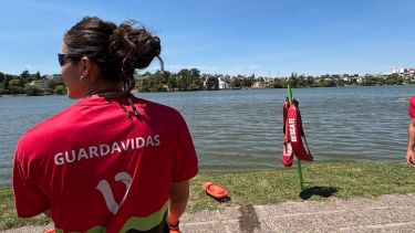 Comienza el verano en Viedma: se pone en marcha el servicio de guardavidas en el río y en el mar