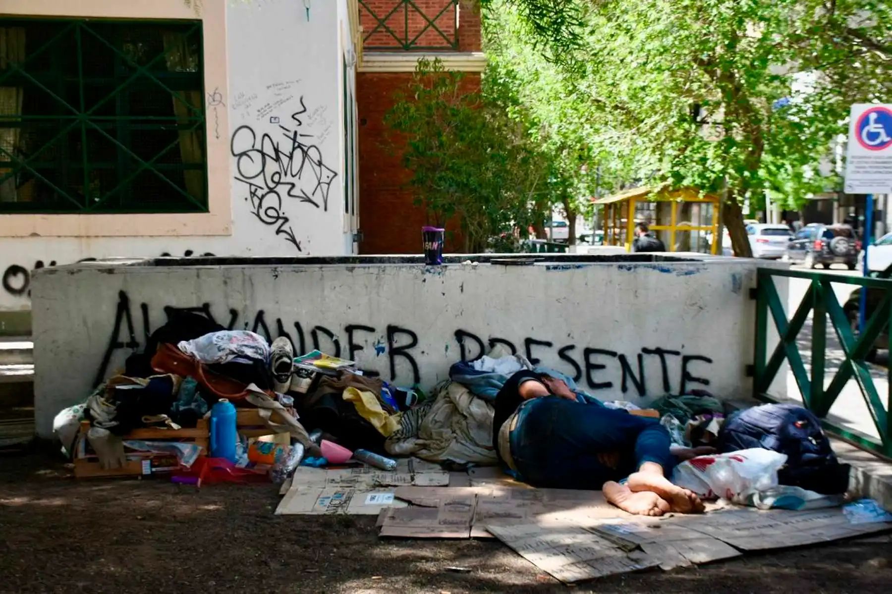 Según la UCA, la pobreza bajó al 36,3% en el tercer trimestre: por qué dio más alta que la tasa del INDEC