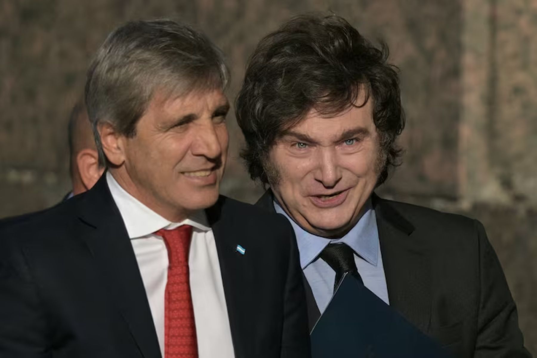 El Gobierno apunta a comprar y retener entre U$S 7.000 y U$S 14.000 millones para reservas en 2026