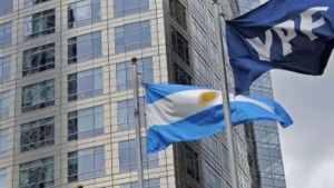 Respiro para YPF: tras una decisión de la jueza Preska, ganó tiempo para frenar algún posible embargo