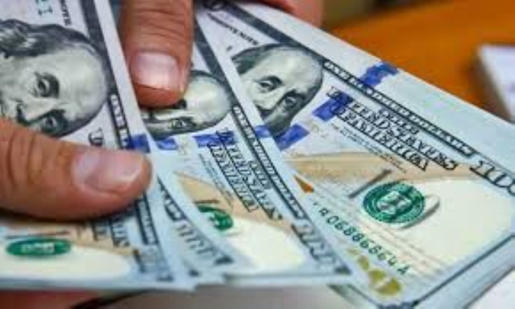 Operativo U$S 4.200 millones: el Tesoro ya acumuló la mitad de los dólares para el vencimiento de enero 2026