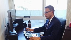 Respaldo a un candidato a juez en Neuquén que tiene un pedido de juri en Mendoza