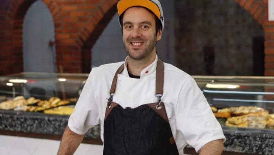 Además de su trabajo como chef, Paco se dedica a la comunicación gastronómica y genera contenidos para distintas marcas, medios y redes sociales.